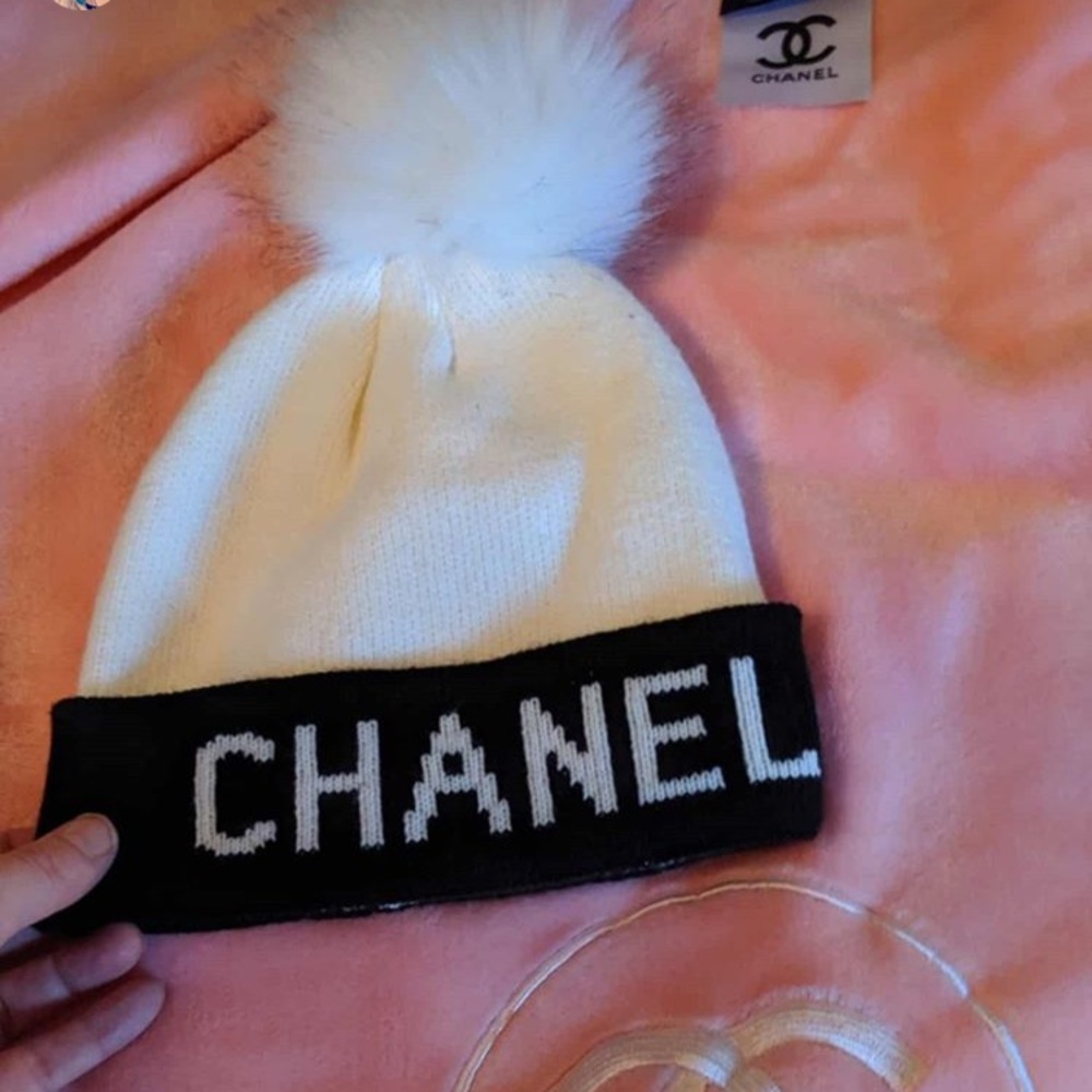 White Non-Authentic Chanel PomPom Winter Hat